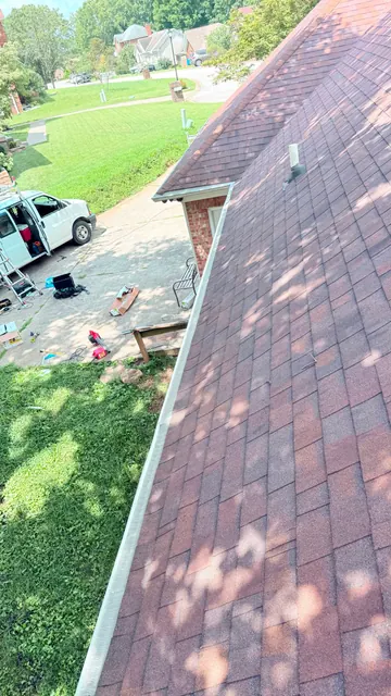 Finished roof edge on a brick home