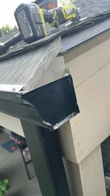 Gutter outlet and corner detail